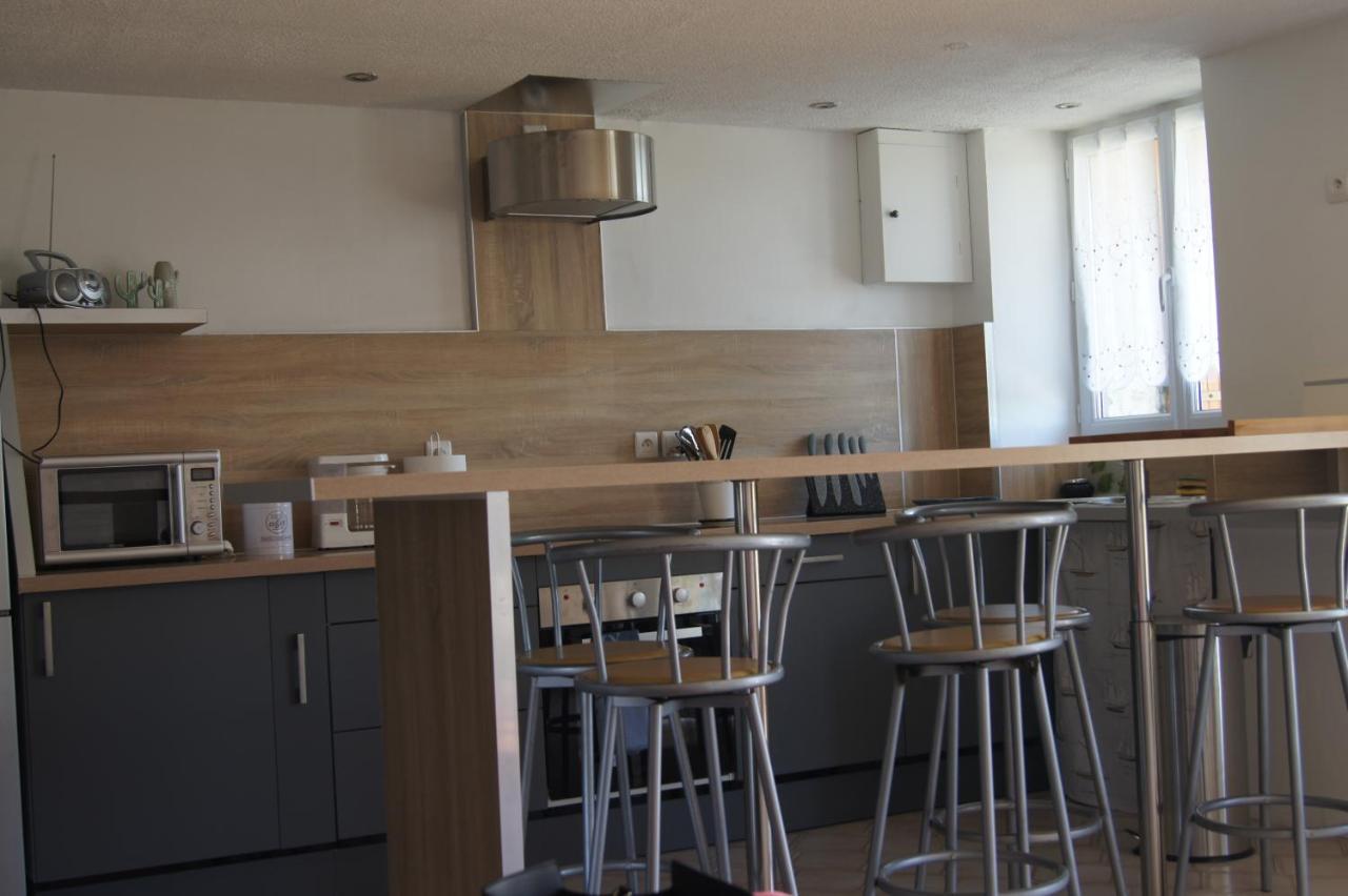Appartement Proche Bord De Mer Plougasnou Bagian luar foto